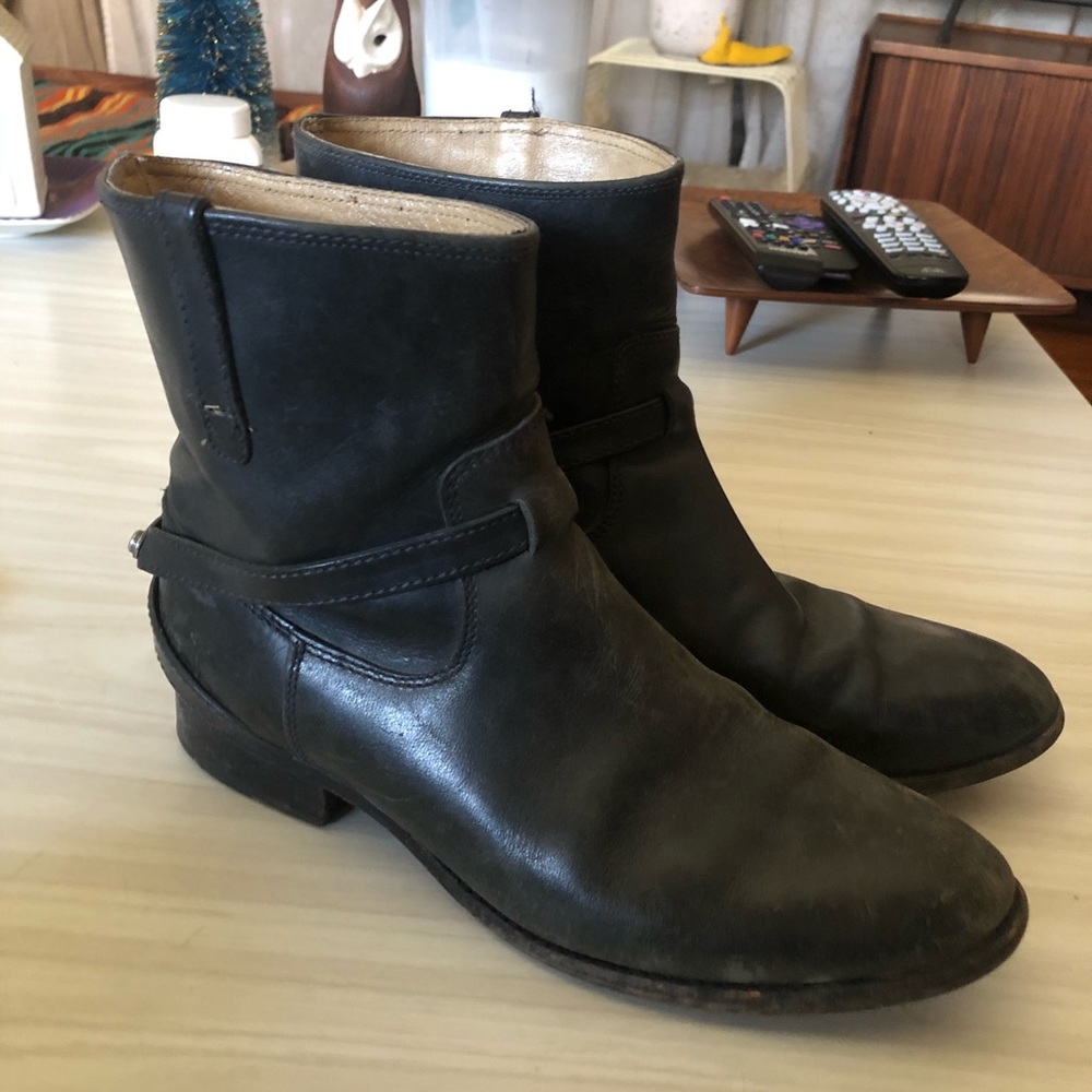 FRYE Lindsay Plate Short Riding Booties sz 8.5